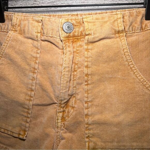 American Eagle Tan Corduroy Super Stretch High Waisted Shorts - Picture 3 of 7